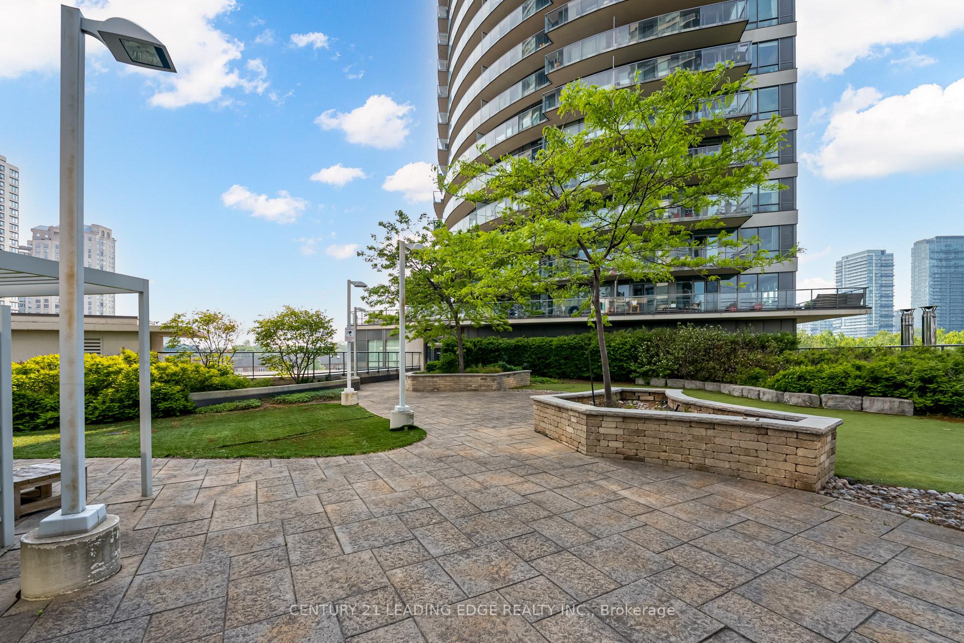 2 Bedrooms Condo at 2240 Lake Shore, Toronto For sale