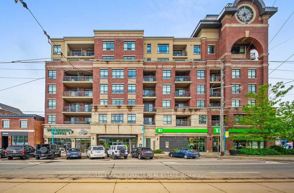 3563 Lake Shore