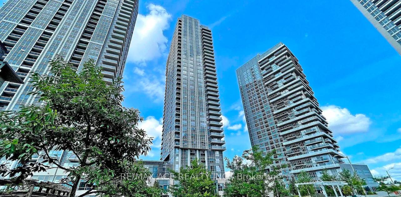 1 Bedroom Condo at 255 Village Green, Toronto For sale