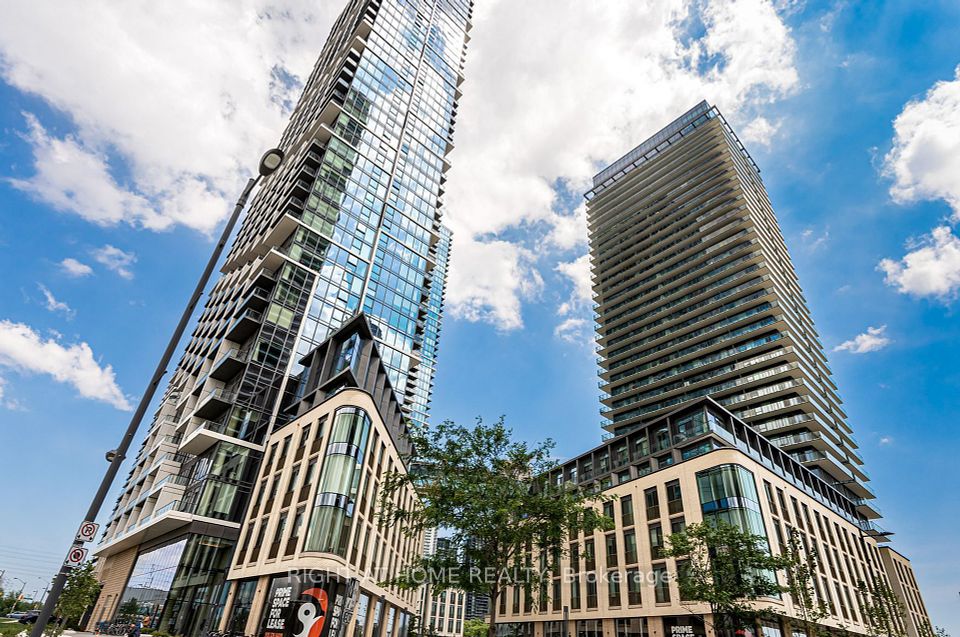1000 Portage