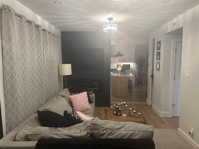 86 Doran Road, Springwater, ON L0L 1X0