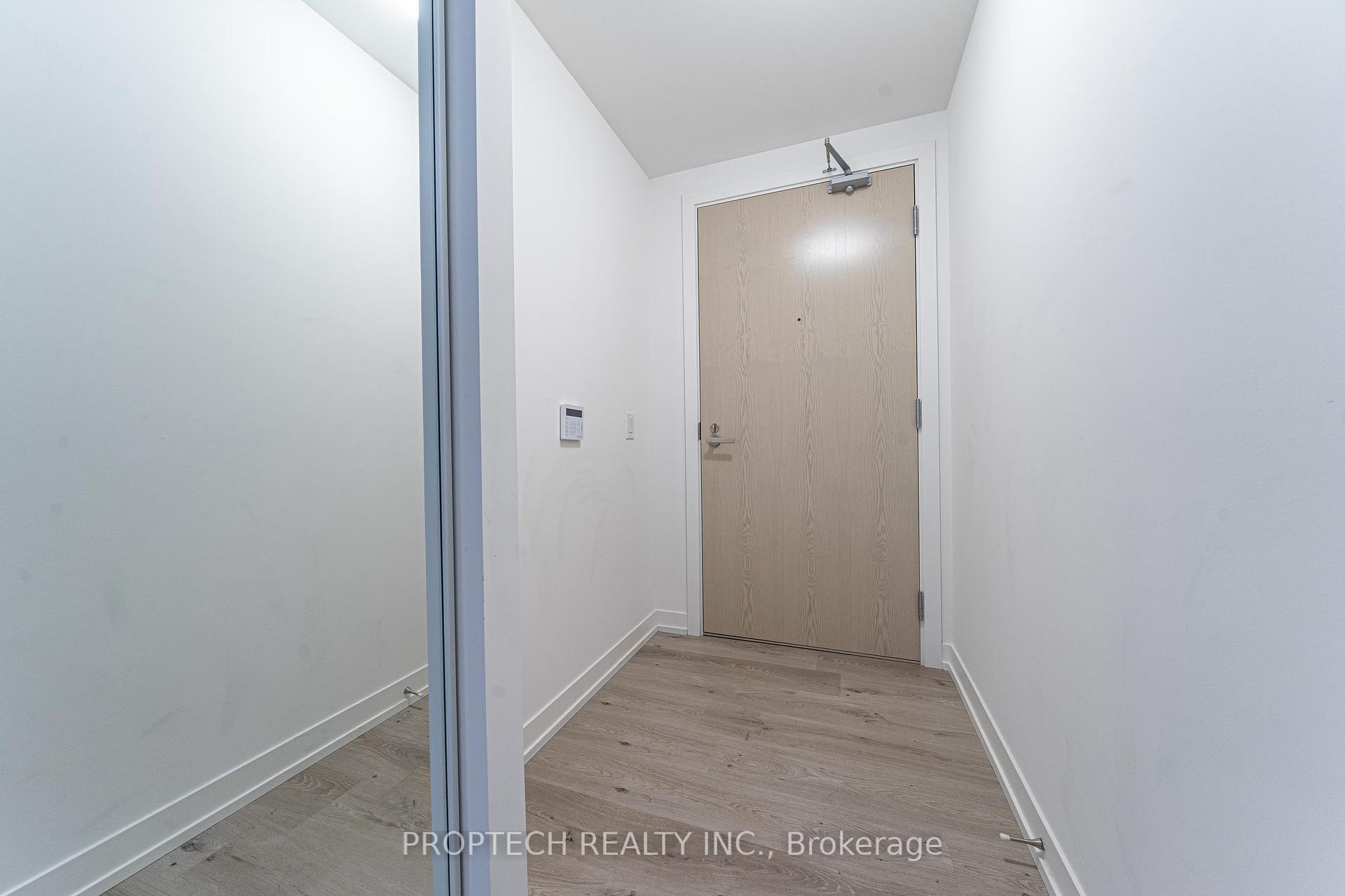 2 Bedrooms Condo at 138 Downes, Toronto For sale