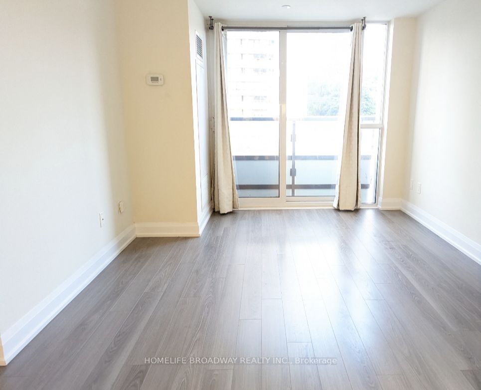 18 Graydon Hall Drive, #506