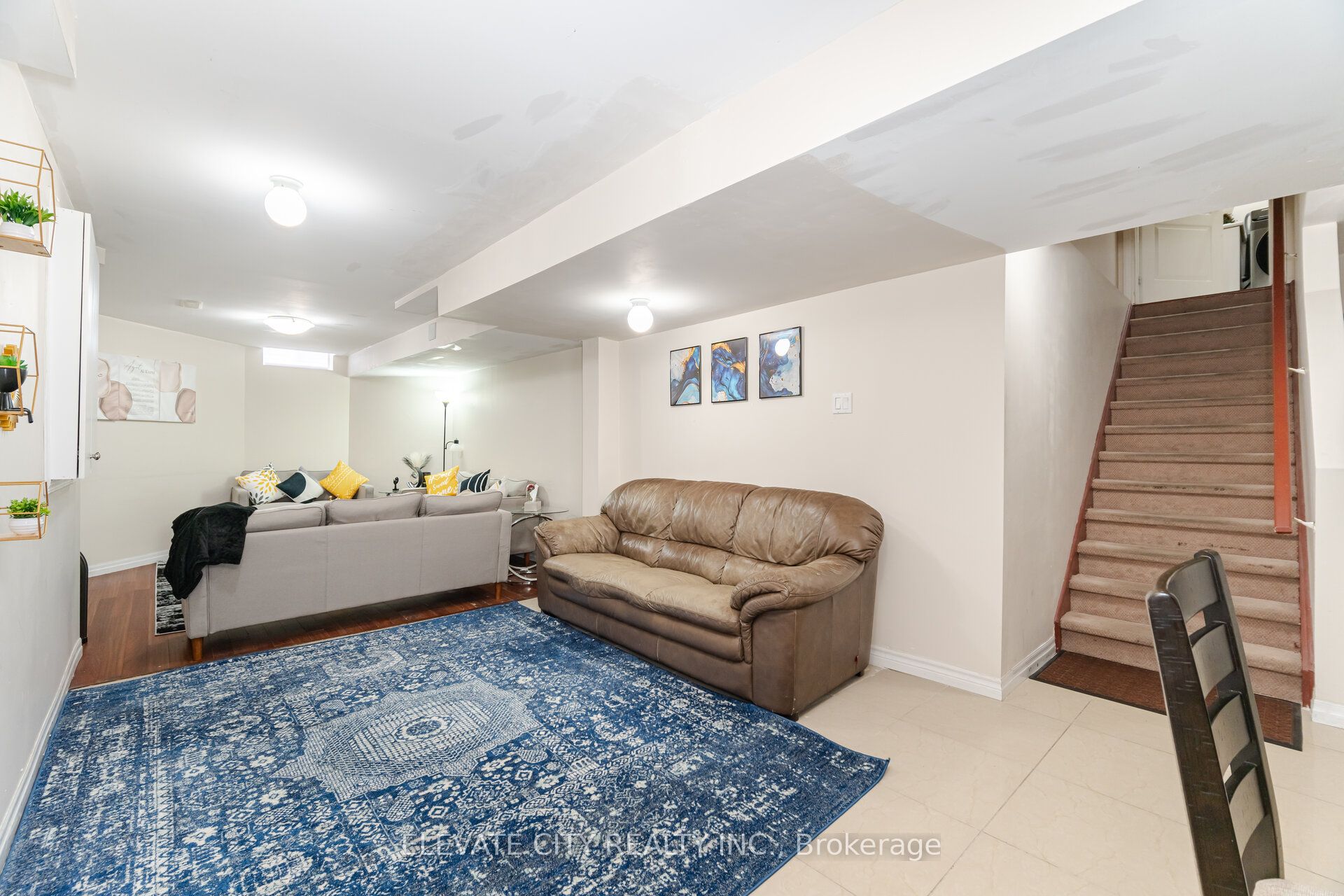 5576 Ethan Drive