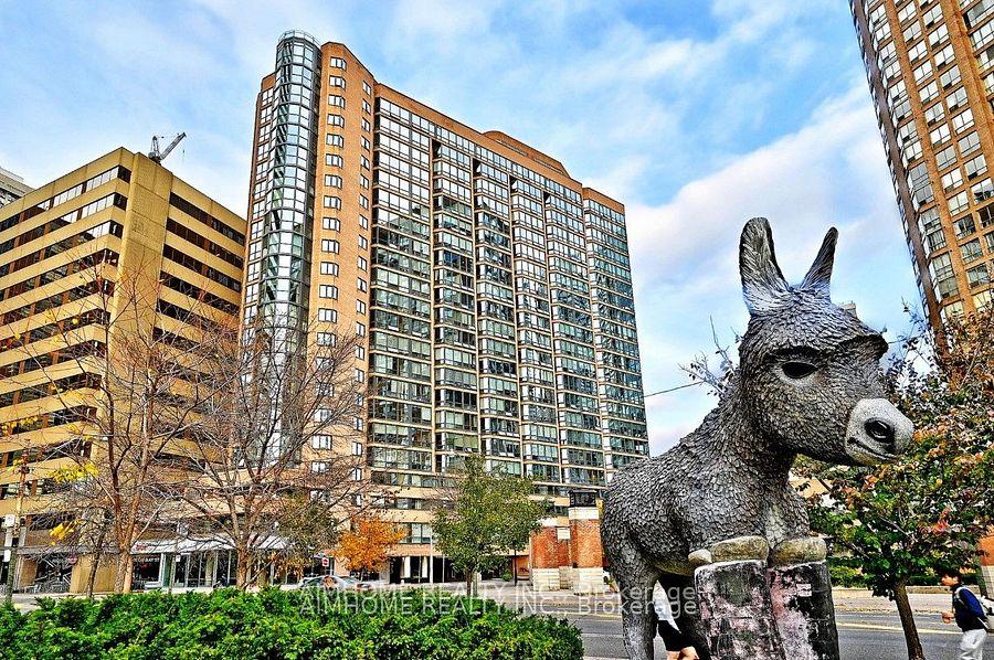 1 Bedroom Condo at 1055 Bay, Toronto For sale