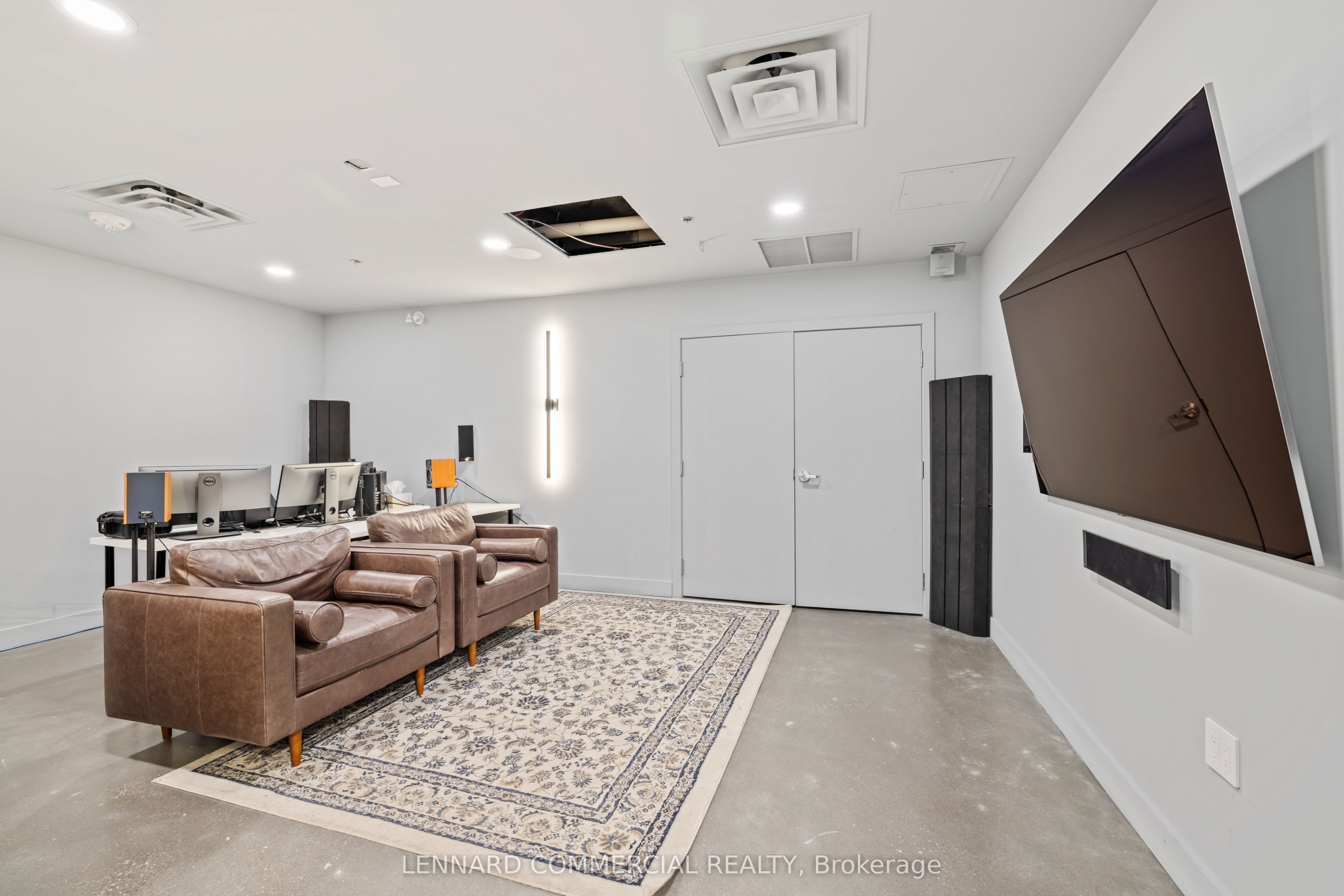 32 Lisgar Street, #Suite 300