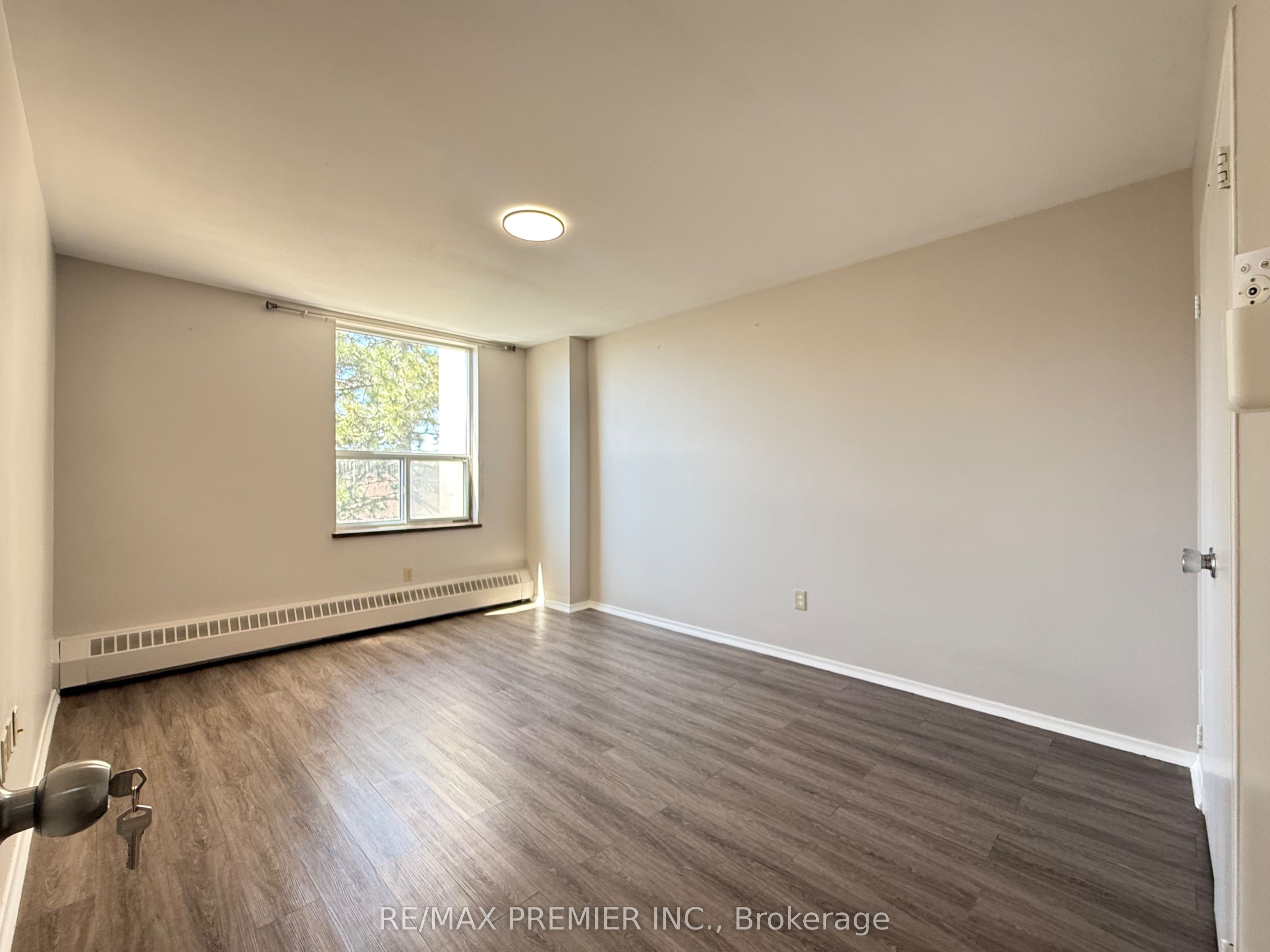 31 Four Winds Drive, #502