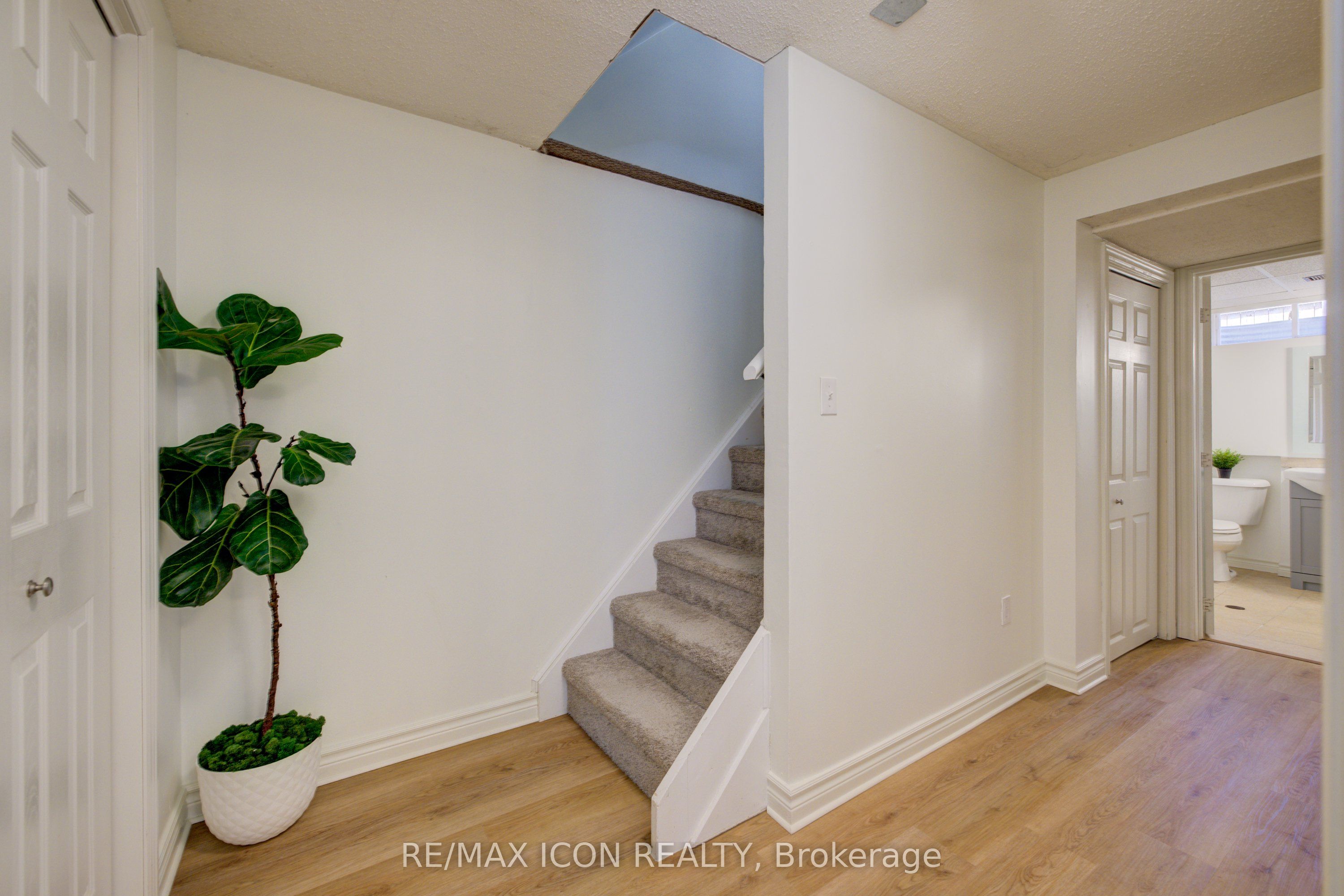 2 Briarlea Road