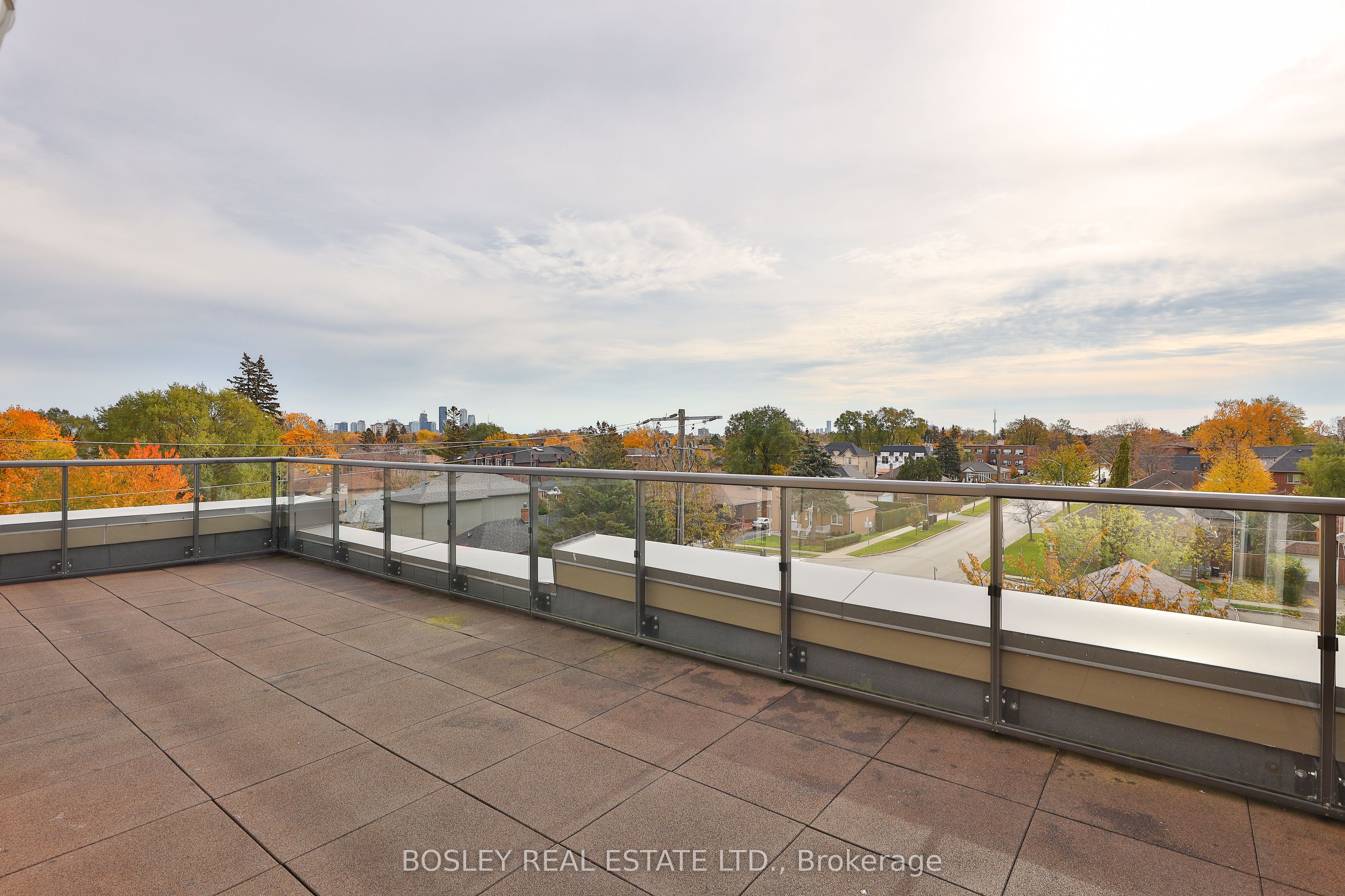 639 Lawrence Avenue W, #302