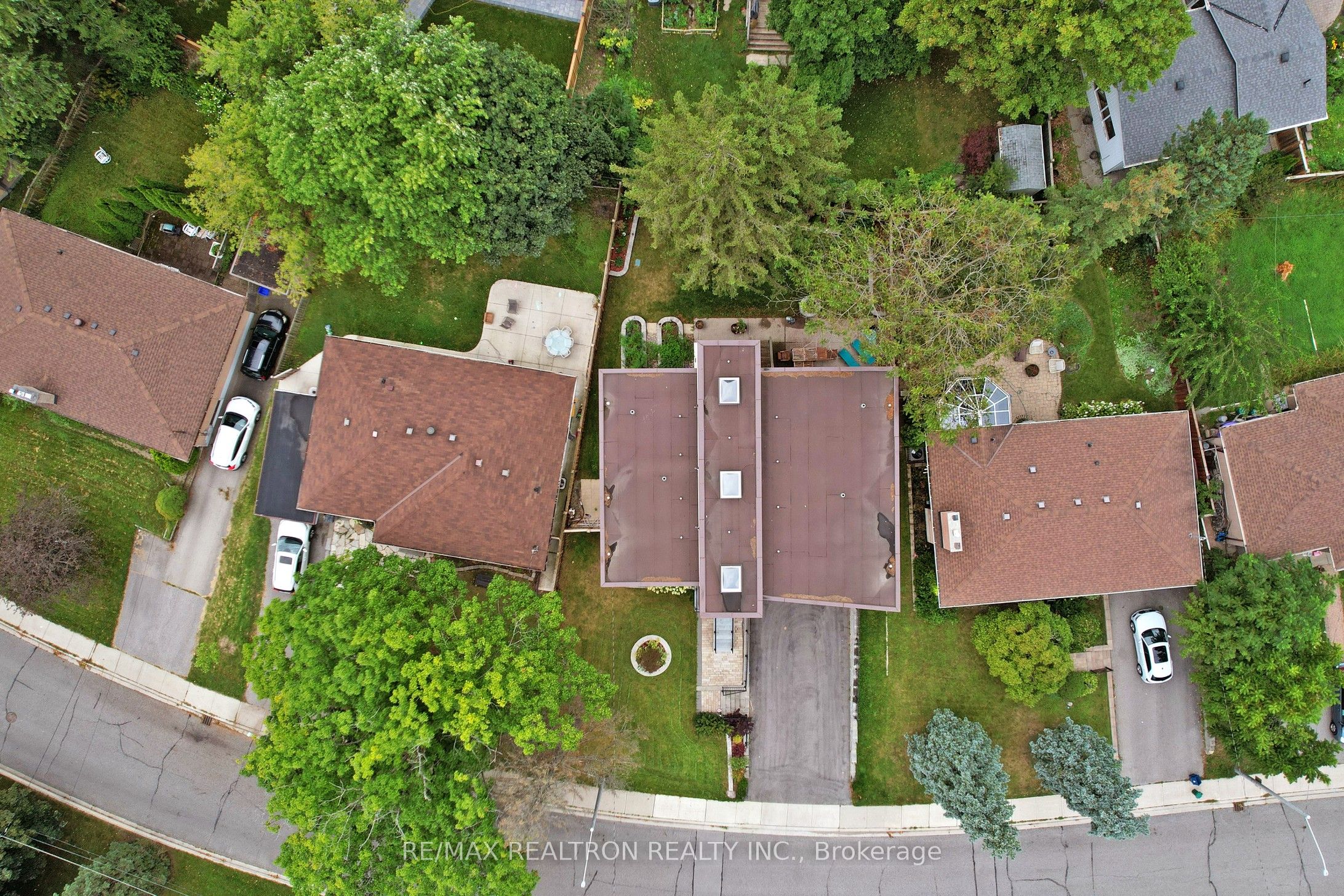 74 Leisure Lane