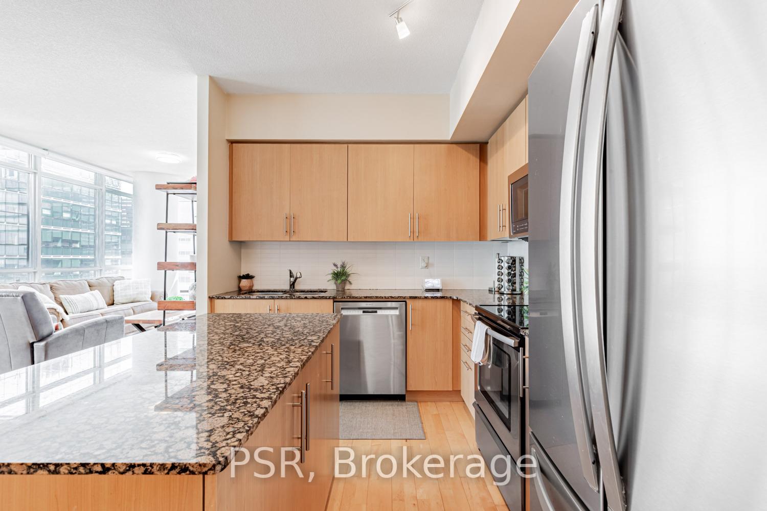 3 Bedrooms Condo at 55 Bremner, Toronto For sale