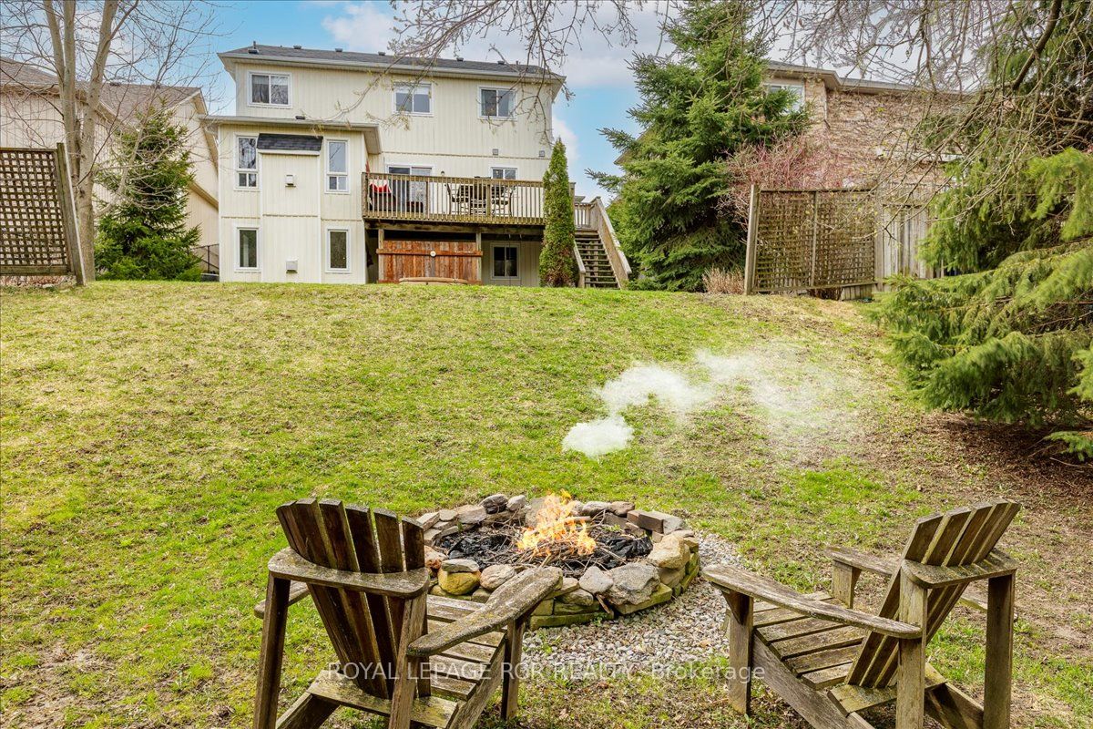 340 King Street, East Gwillimbury, ON L0G 1M0