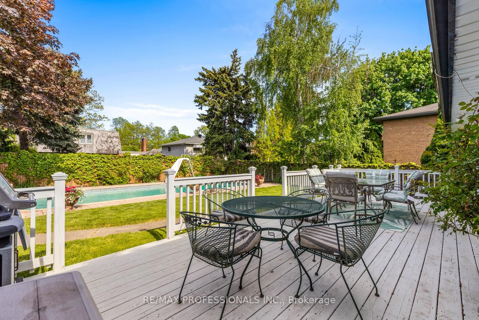 15 Warrender Avenue