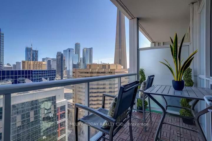 2 Bedrooms Condo at 300 Front, Toronto For sale