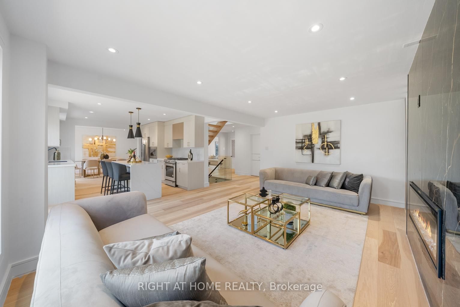 93 Pemberton Road
