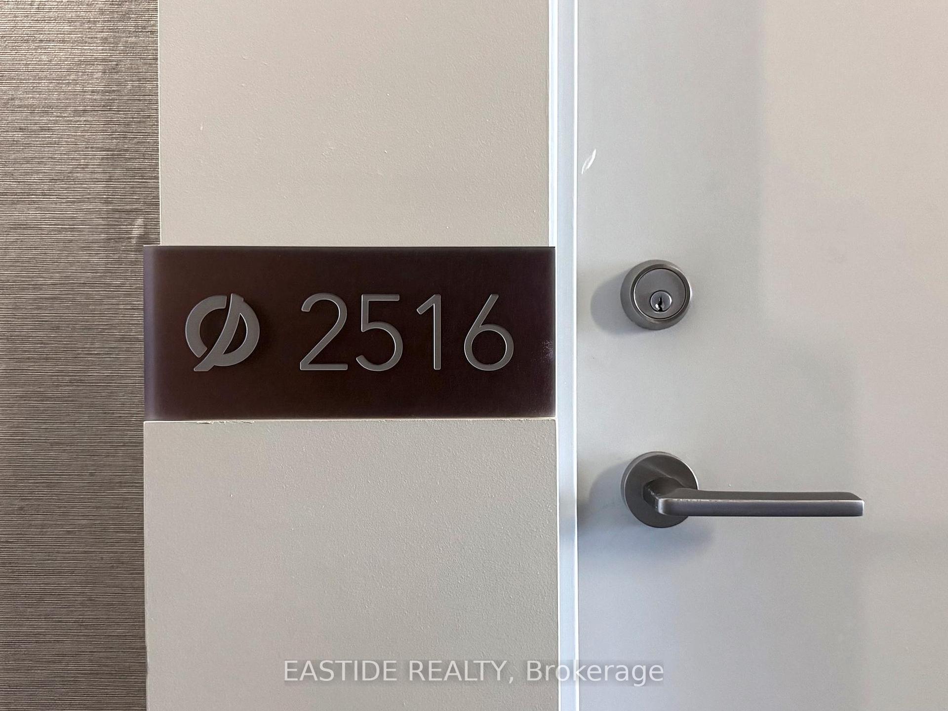 2 Bedrooms Condo at 121 Mcmahon, Toronto For sale