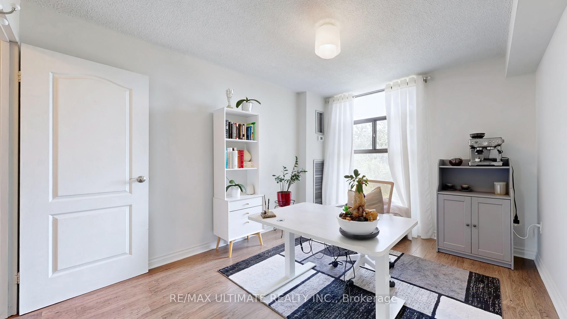 2 Bedrooms Condo at 135 Marlee, Toronto For sale
