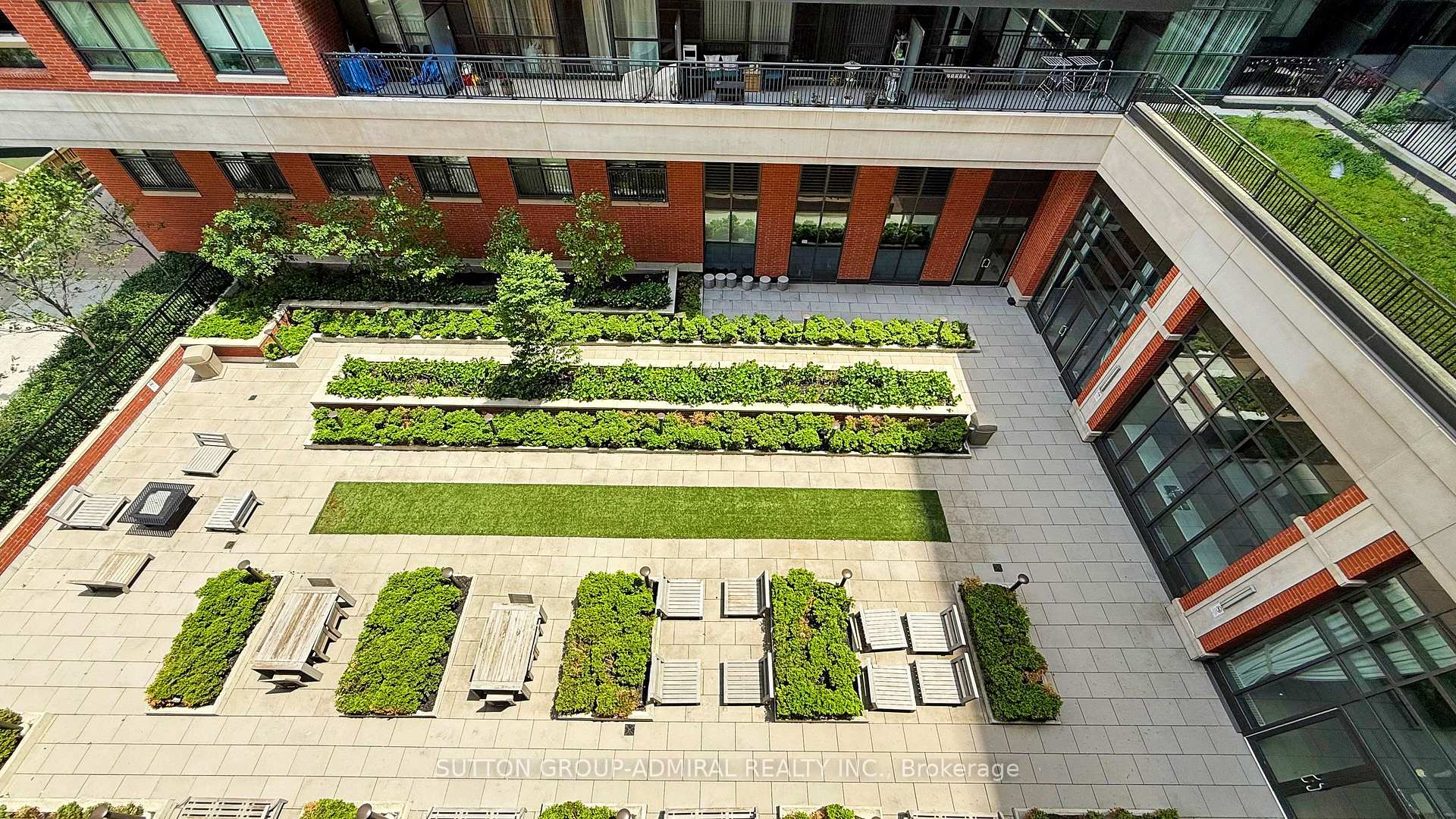 1 Bedroom Condo at 3091 Dufferin, Toronto For sale