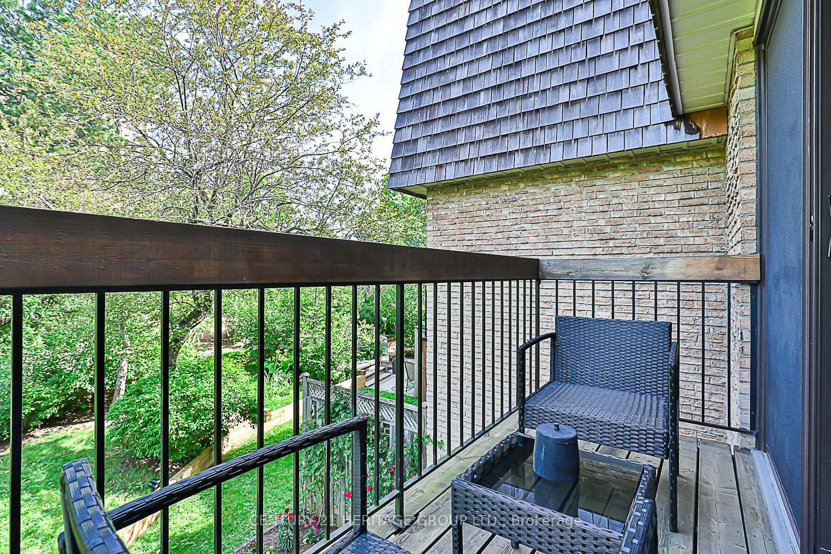 3 Bedrooms Condo at 4 Vale Carse,  Toronto For sale