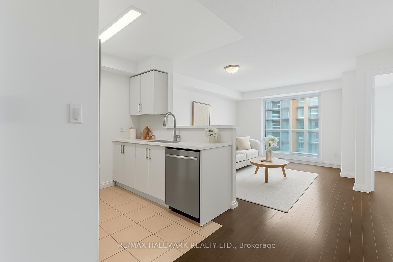 1 Bedroom Condo at 20 Olive,  Toronto For sale