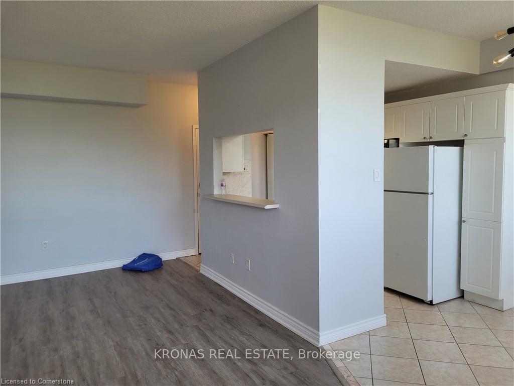 1 Bedroom Condo at 1950 Main,  Hamilton For sale