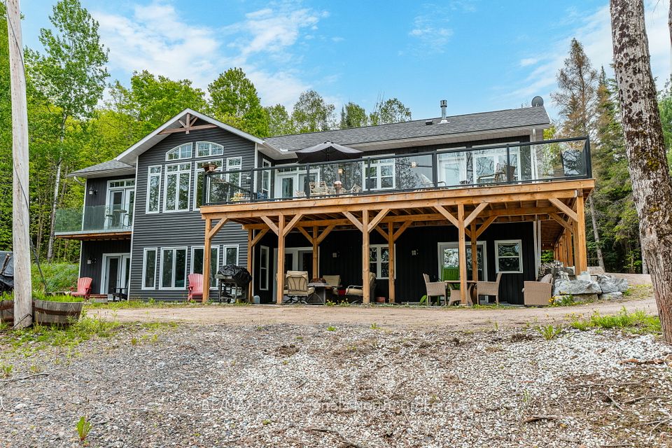 1167 Eagle Lake