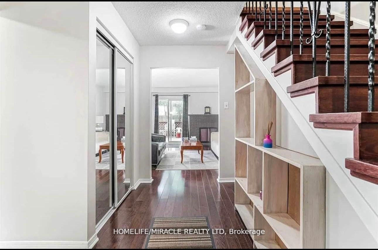 6900 Estoril Road, #Main Floor