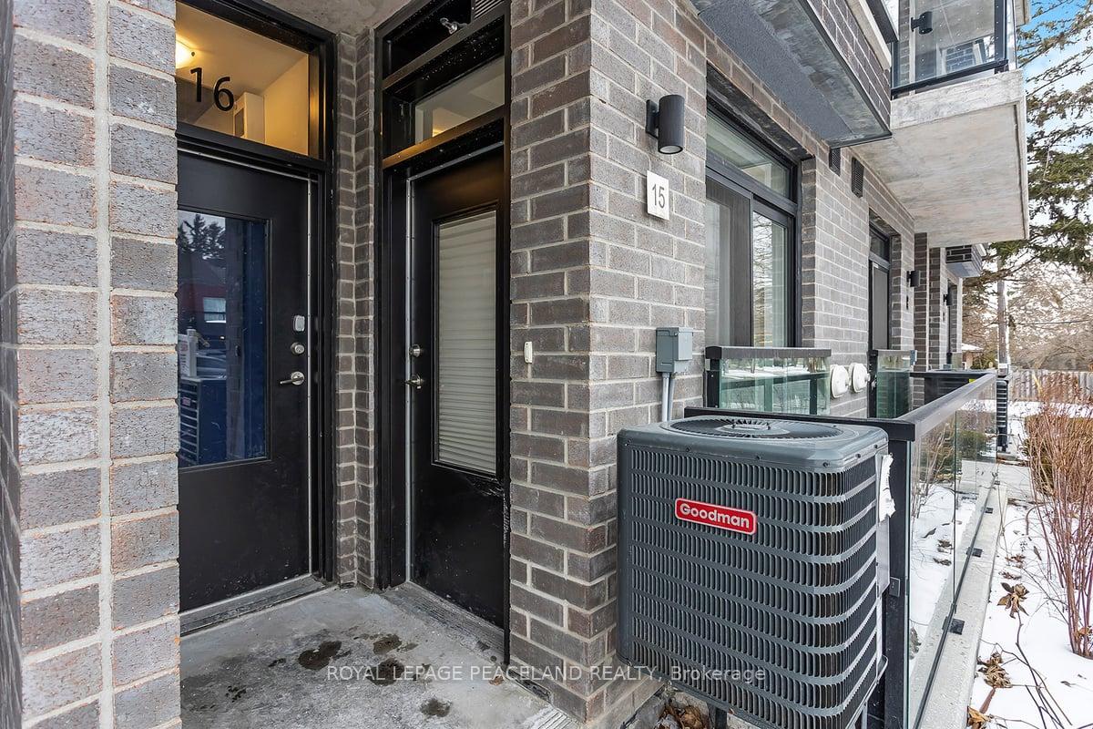 3 Bedrooms Condo at 266 Finch, Toronto For sale
