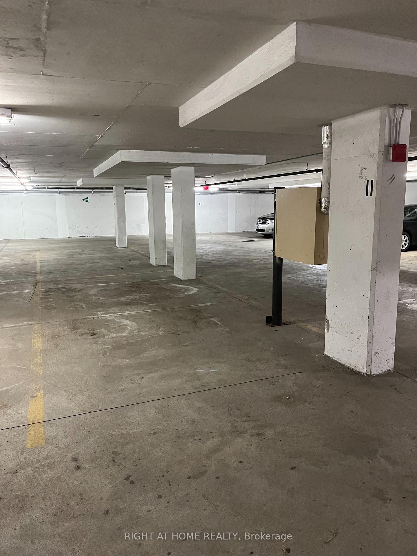 1 Bedroom Condo at 3130 Yonge, Toronto For sale