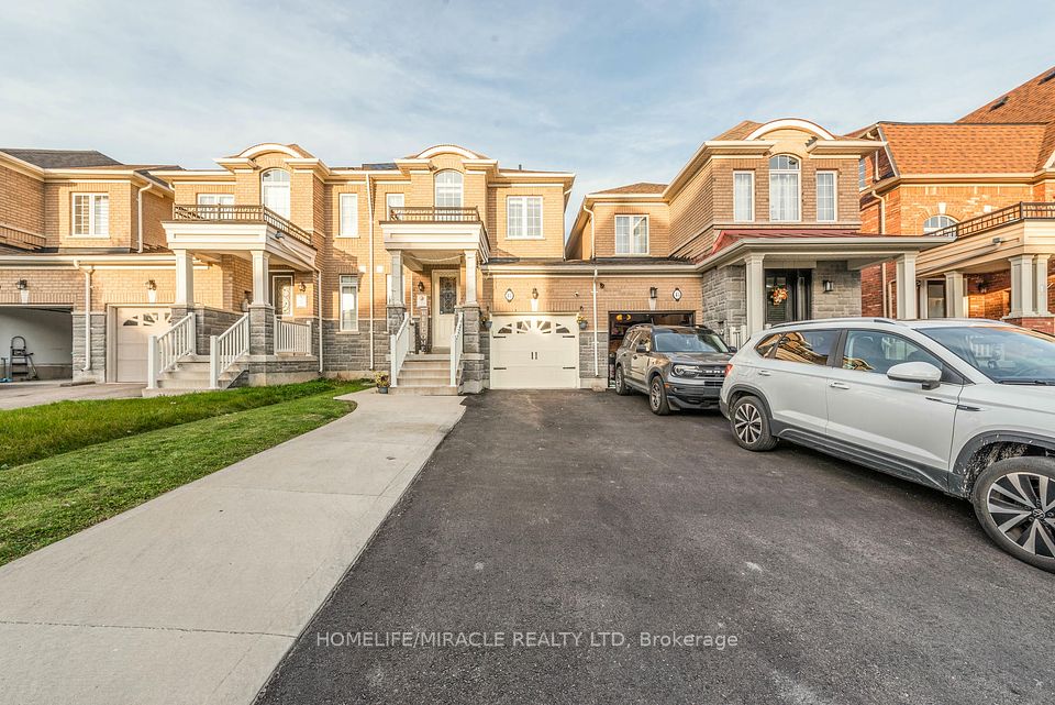 47 Maple Trail