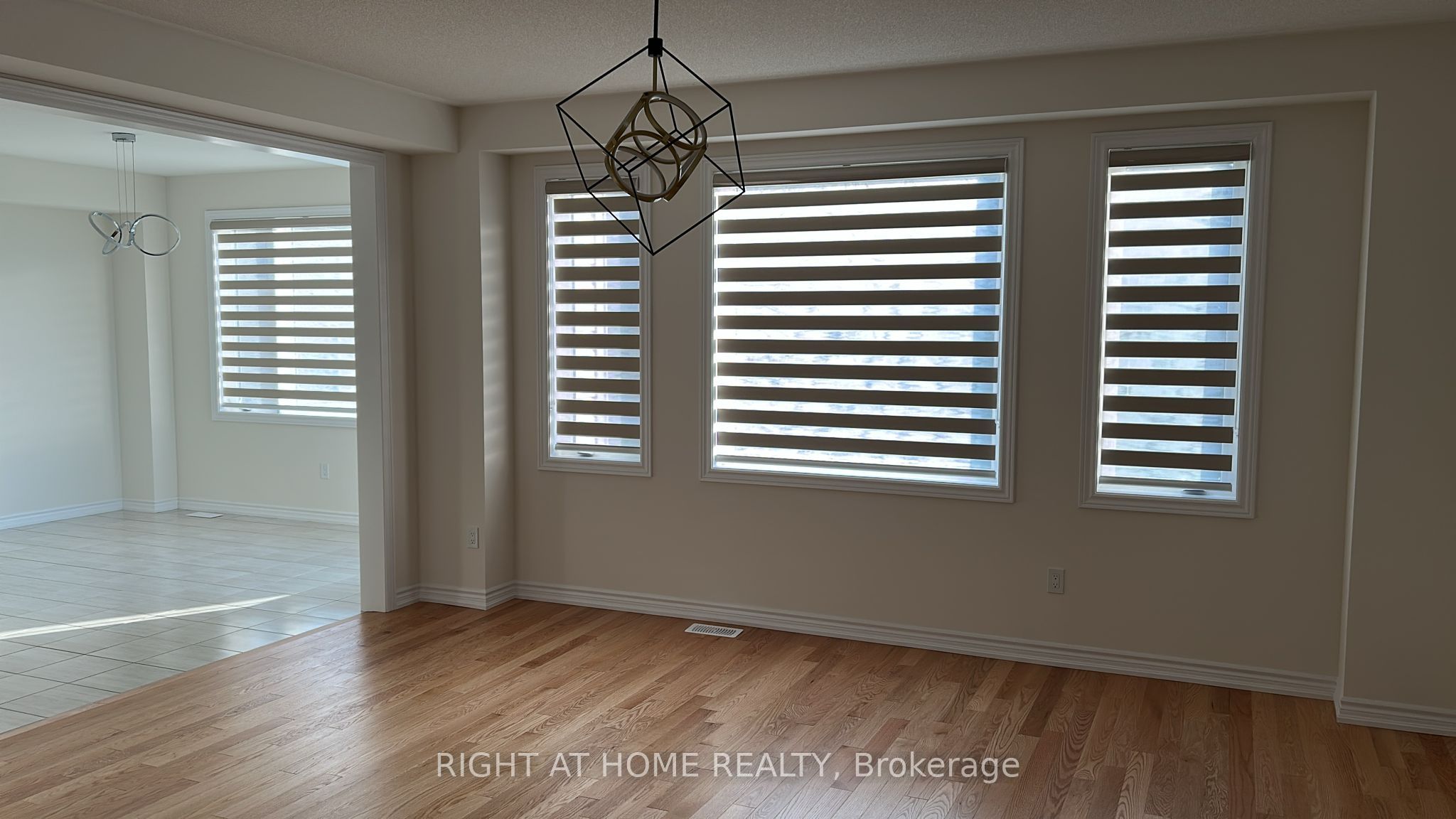 27 Lincoln Drive