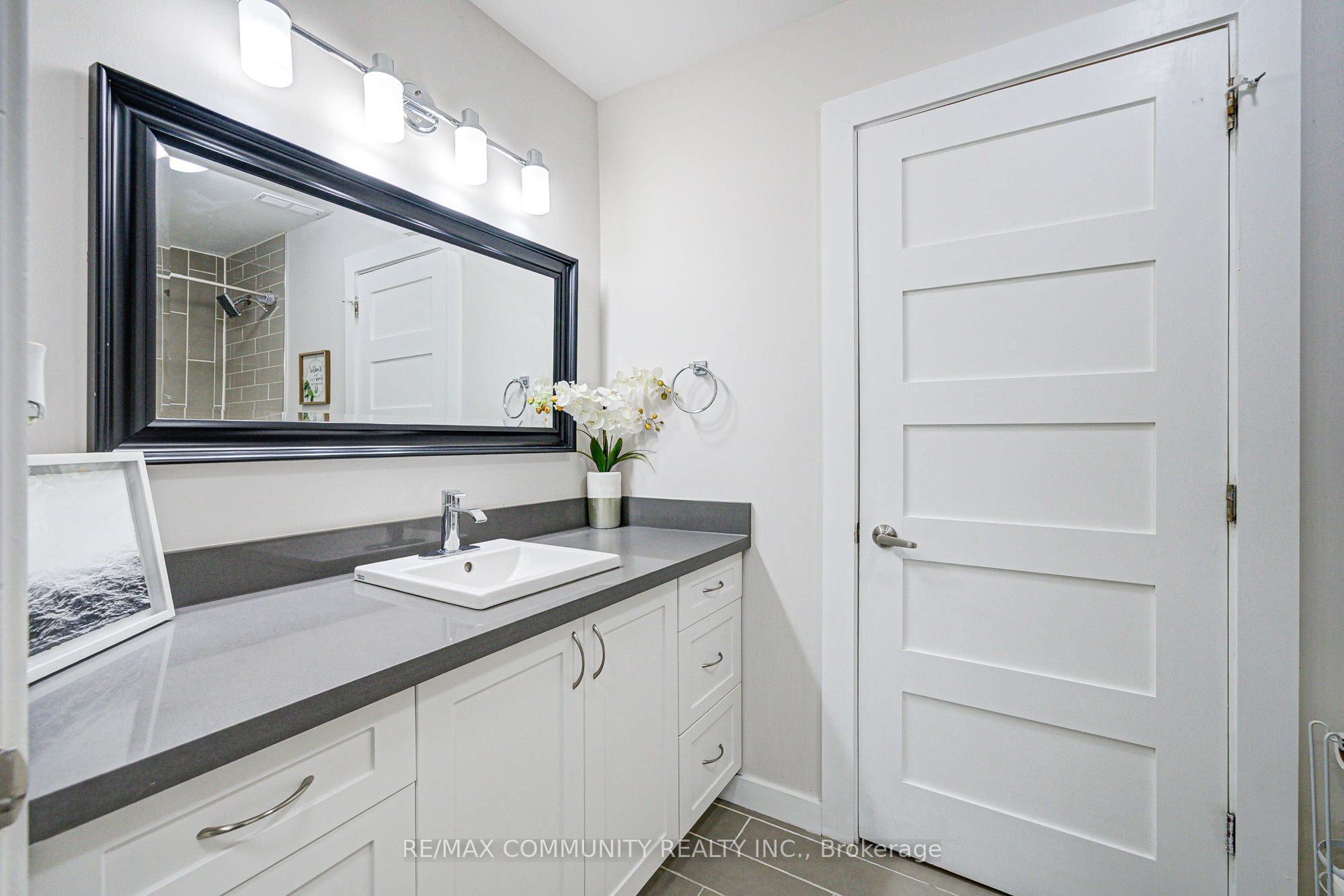 100 Mornelle Court, #1078