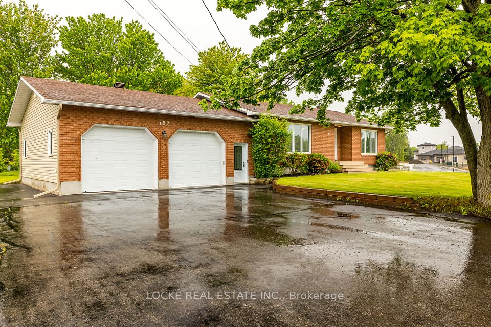 102 Bourdeau Boulevard, TheNation, ON K0A 2M0