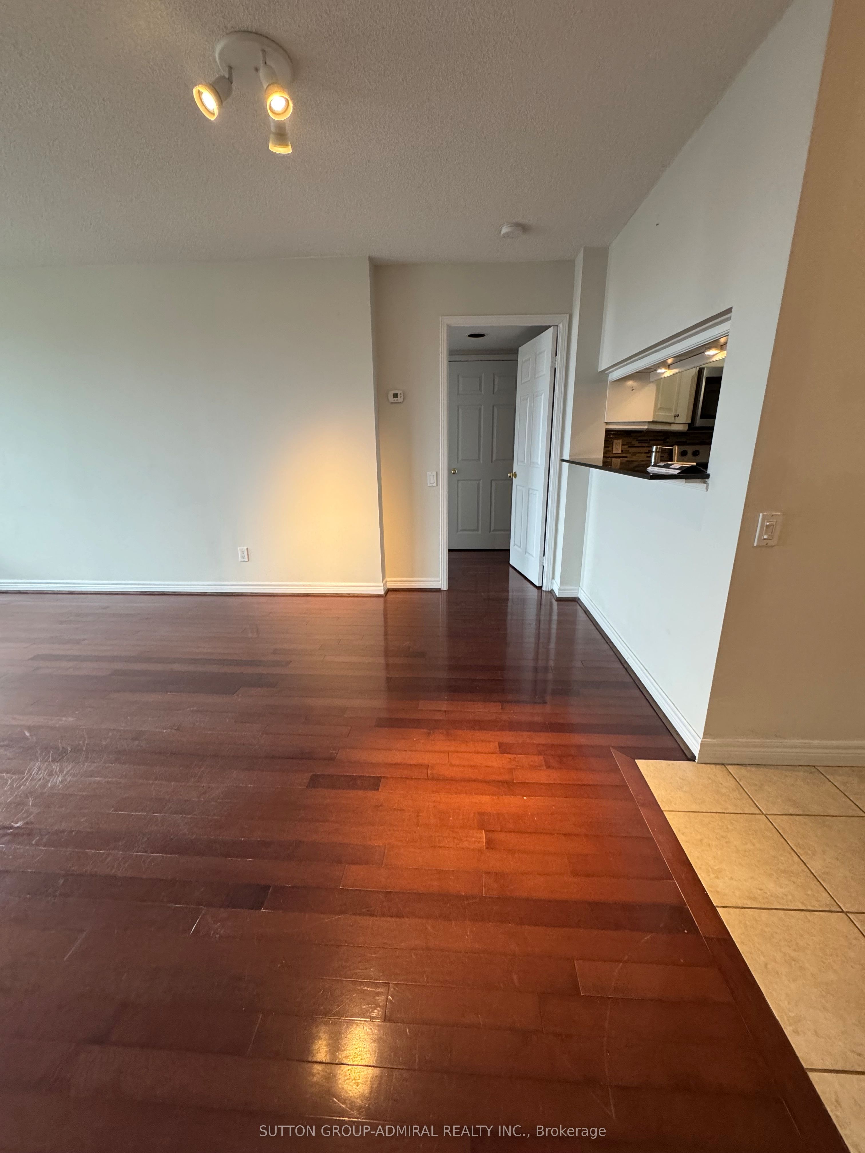 2 Covington Road E, #602