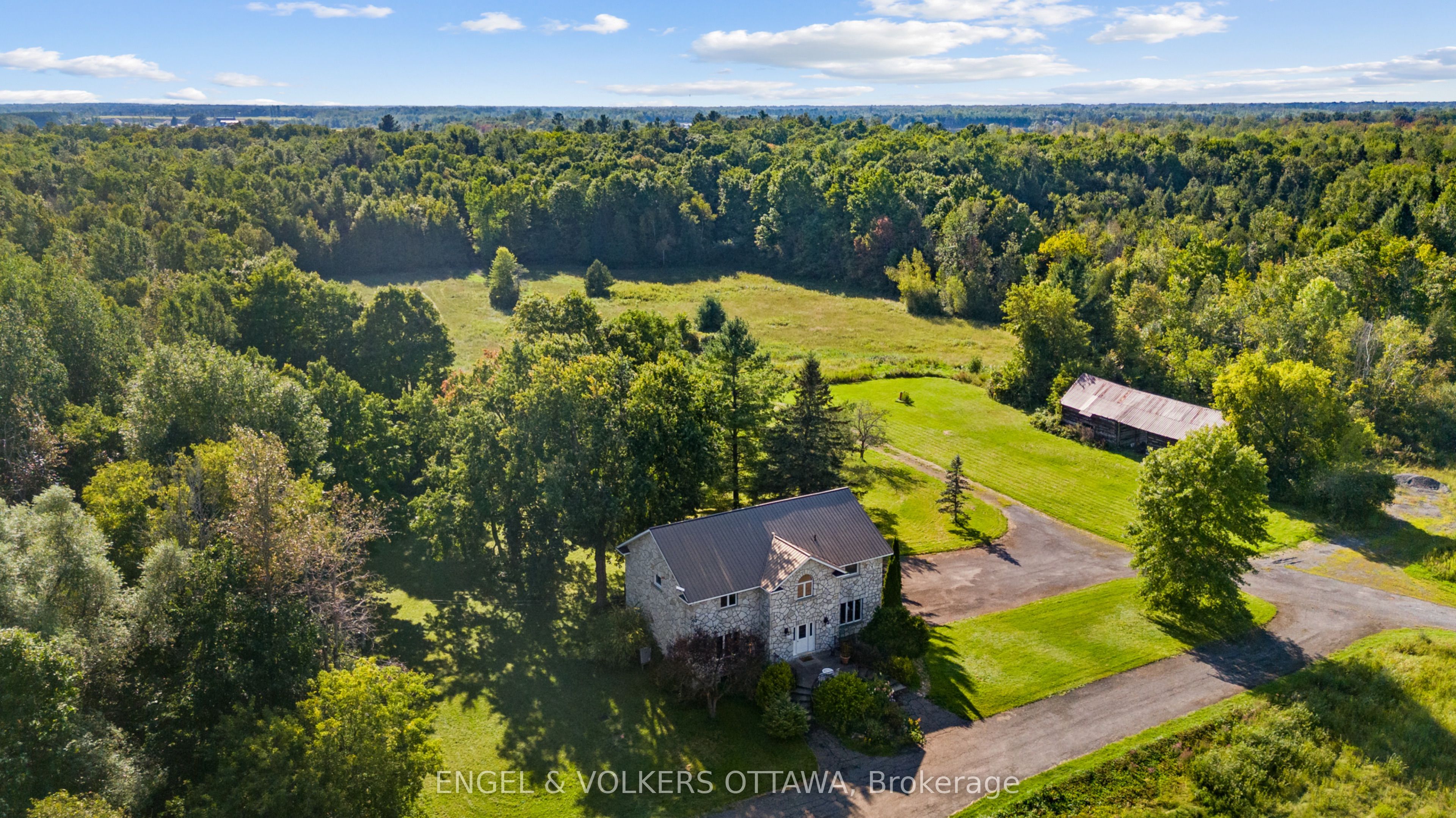 2062 Greys Creek Road, GreelyMetcalfeOsgoodeVernonandArea, ON K4P 1H7