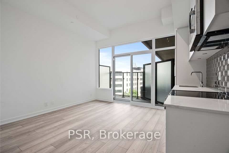 285 Dufferin Street