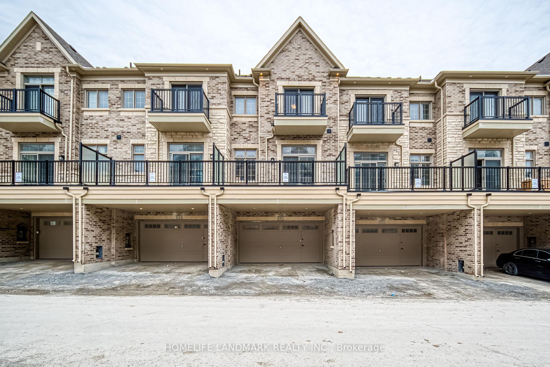 5 Silvermills Lane, Markham, ON L6C 3L5