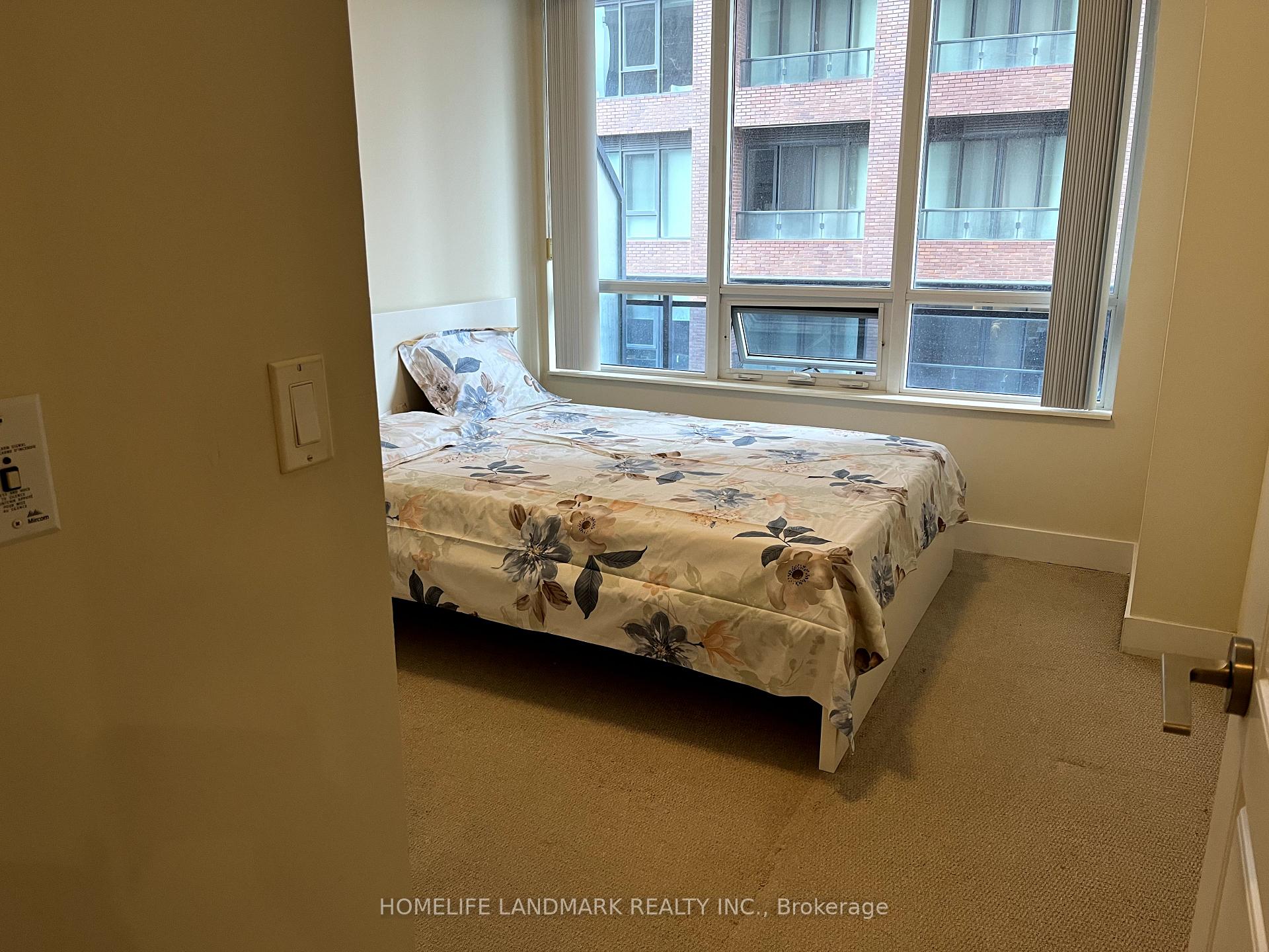 1 Bedroom Condo at 28 Linden, Toronto For sale