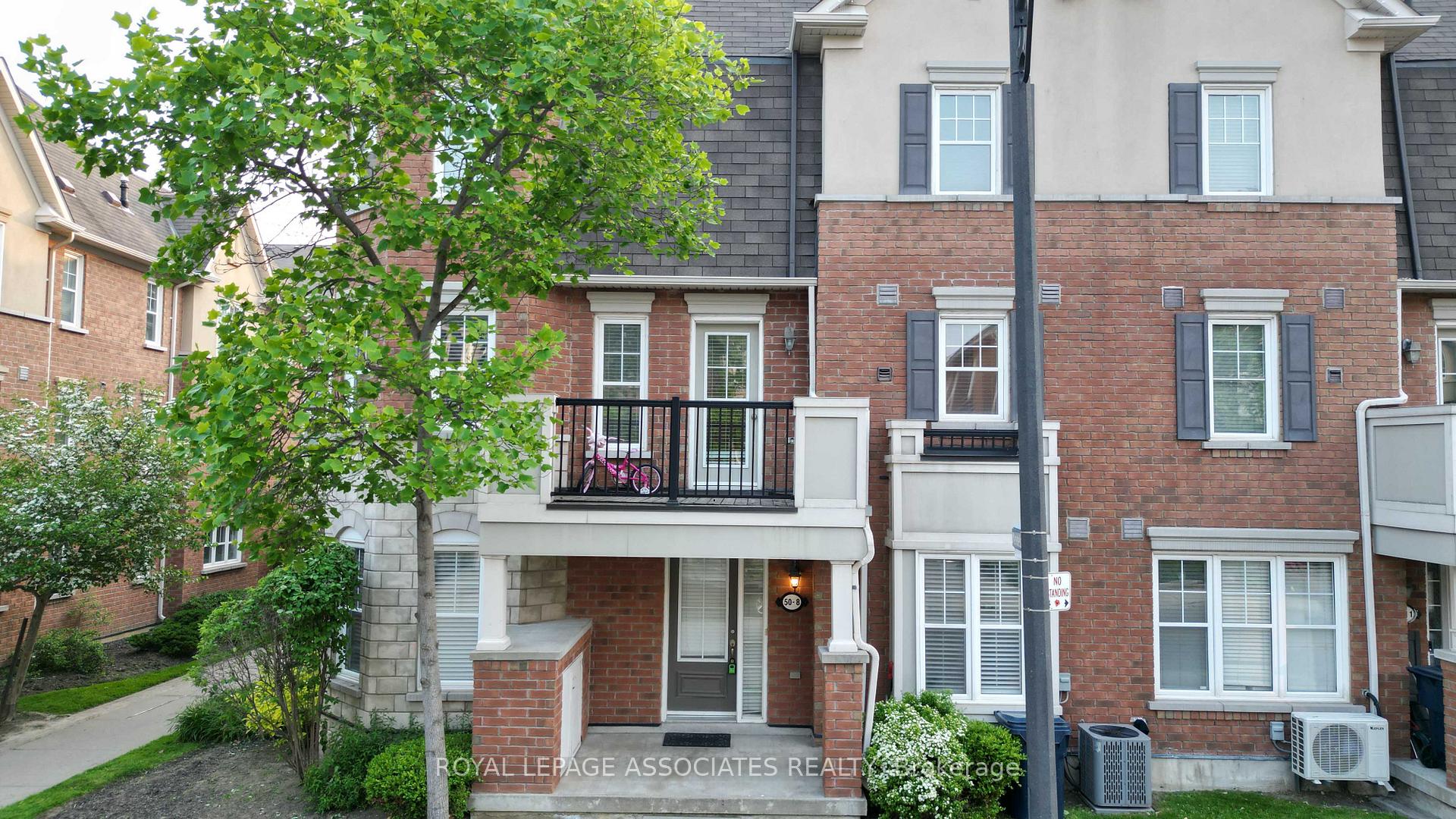 2 Bedrooms Condo at 50 Mendelssohn, Toronto For sale