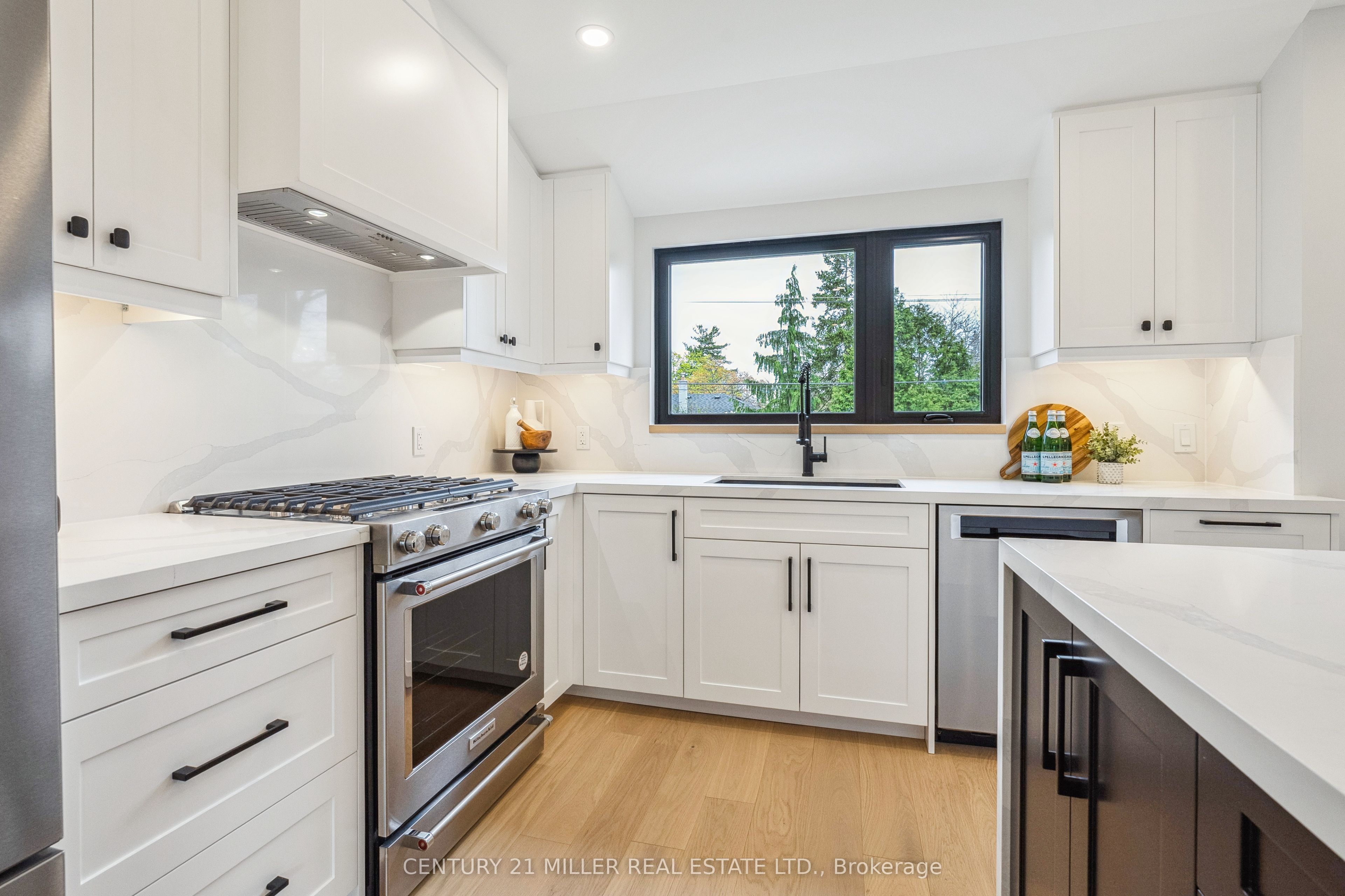 5436 Windermere Drive