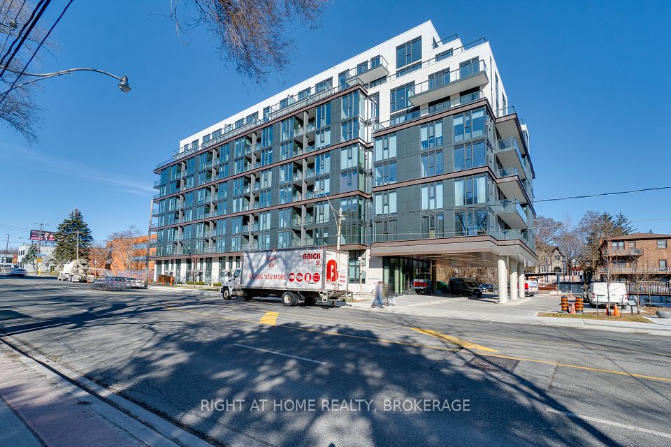 250 Lawrence