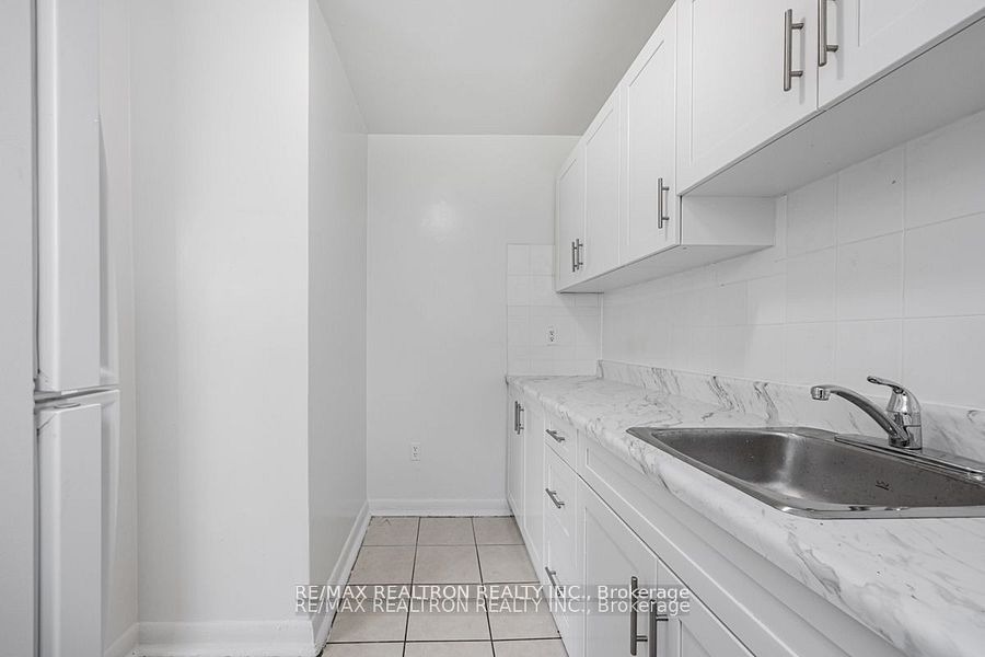 4 Hill Heights Road, #101