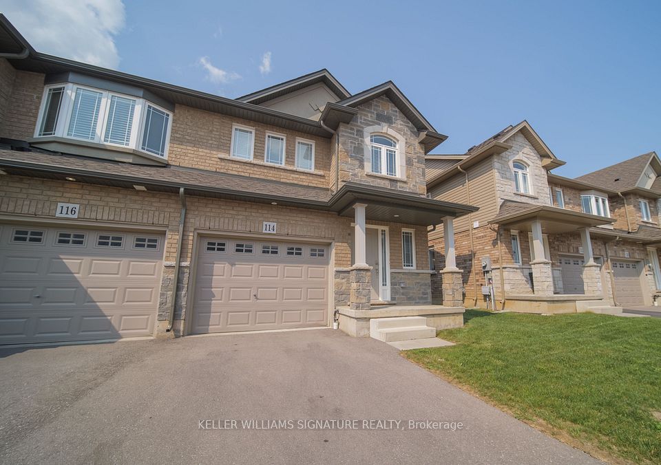 114 Laguna Village Crescent