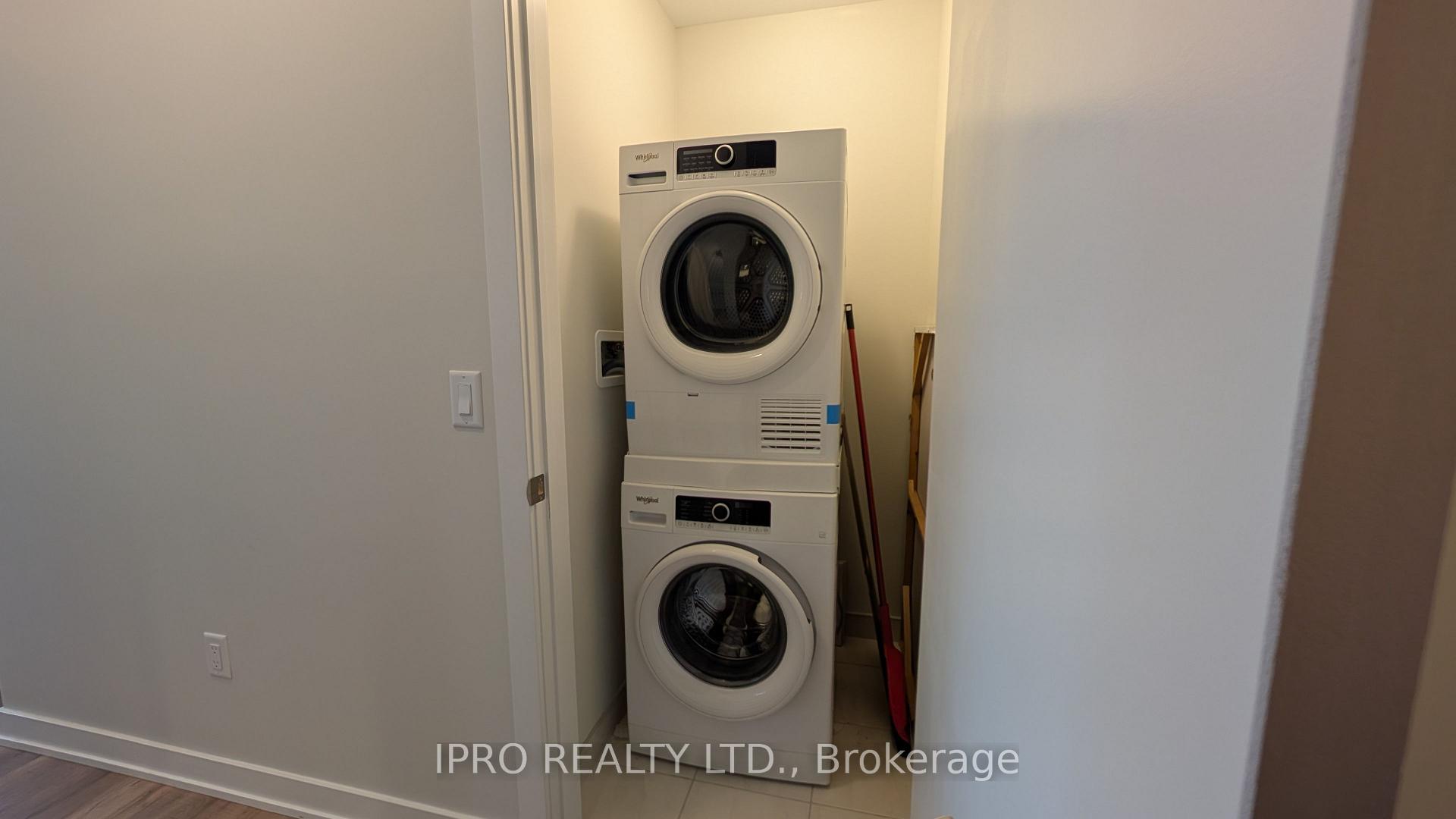 1 Bedroom Condo at 600 North Service, Hamilton For sale