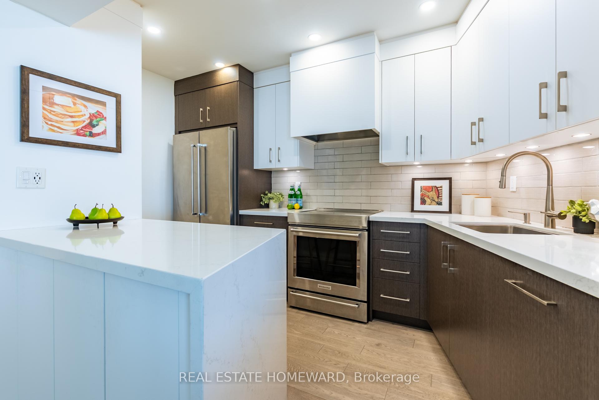 3 Bedrooms Co-op at 2 Nursewood, Toronto For sale