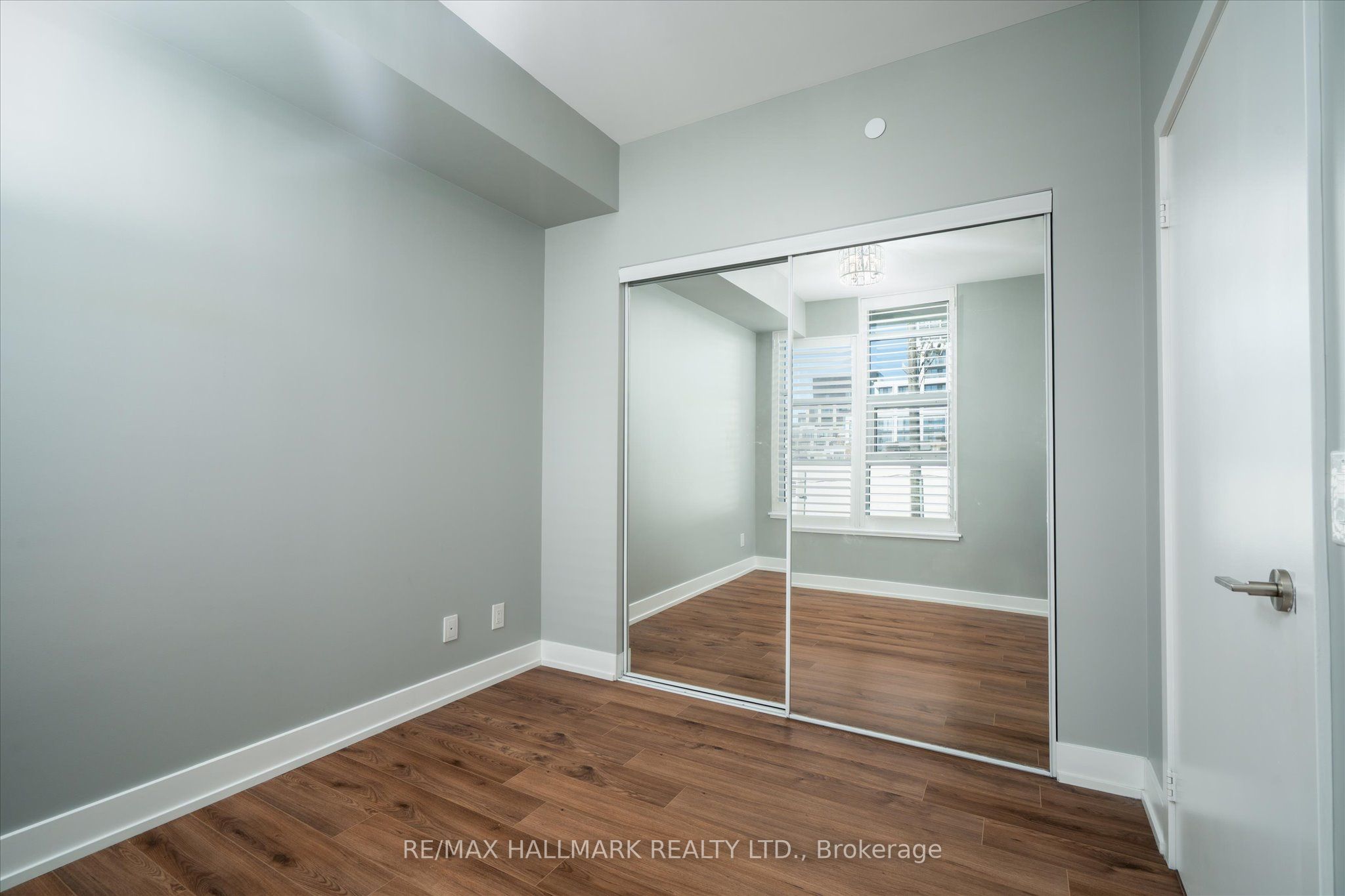 170 Chiltern Hill Road, #208