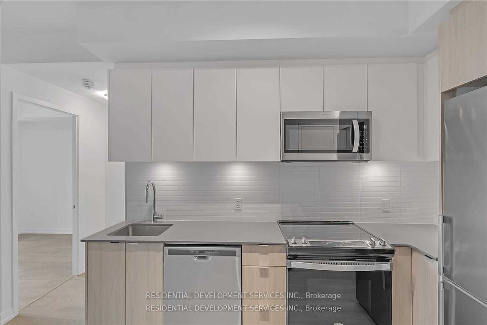 #605E - 8868 Yonge Street, Richmond Hill, ON L4C 0T4