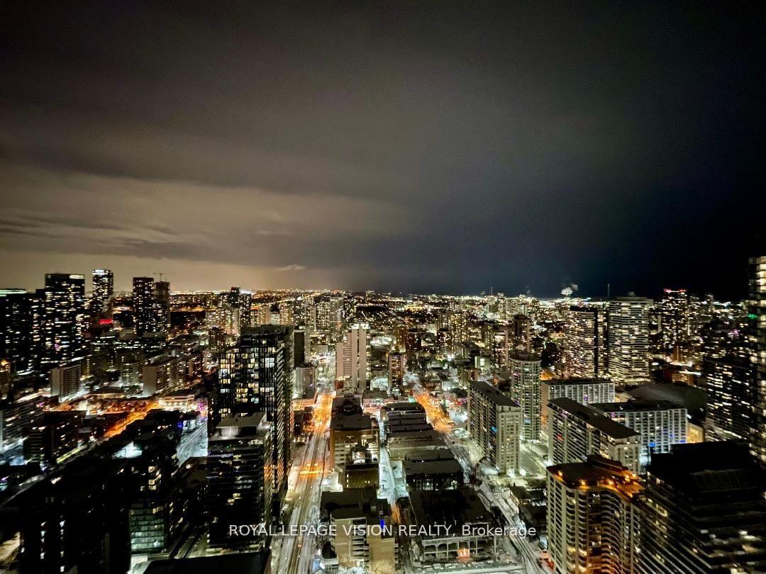 Condo at 11 Wellesley, Toronto For sale