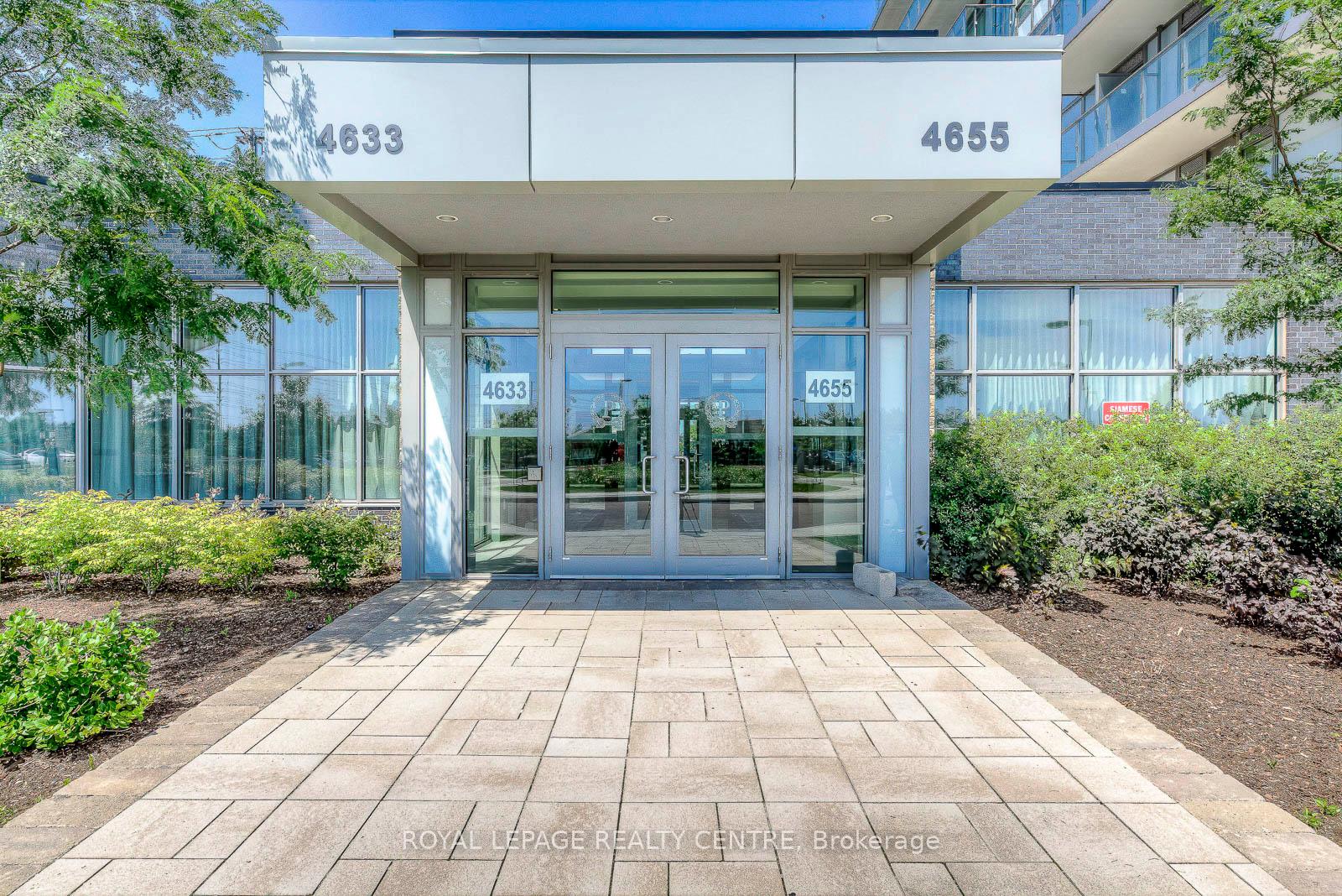 2 Bedrooms Condo at 4633 Glen Erin, Mississauga For sale