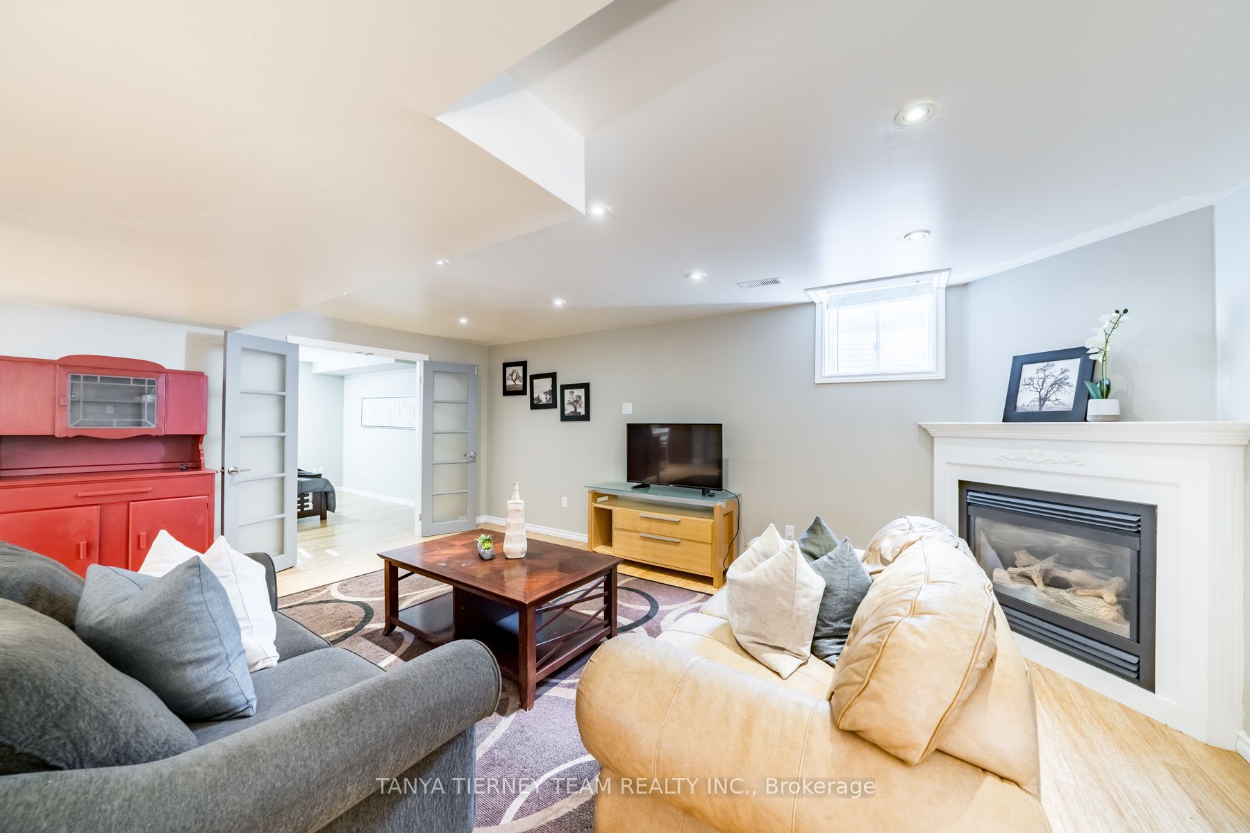 8 Nathan Avenue